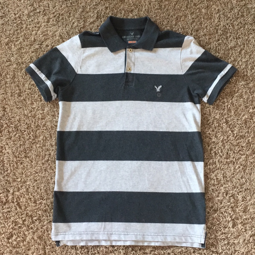 American Eagle Shirt... never worn
